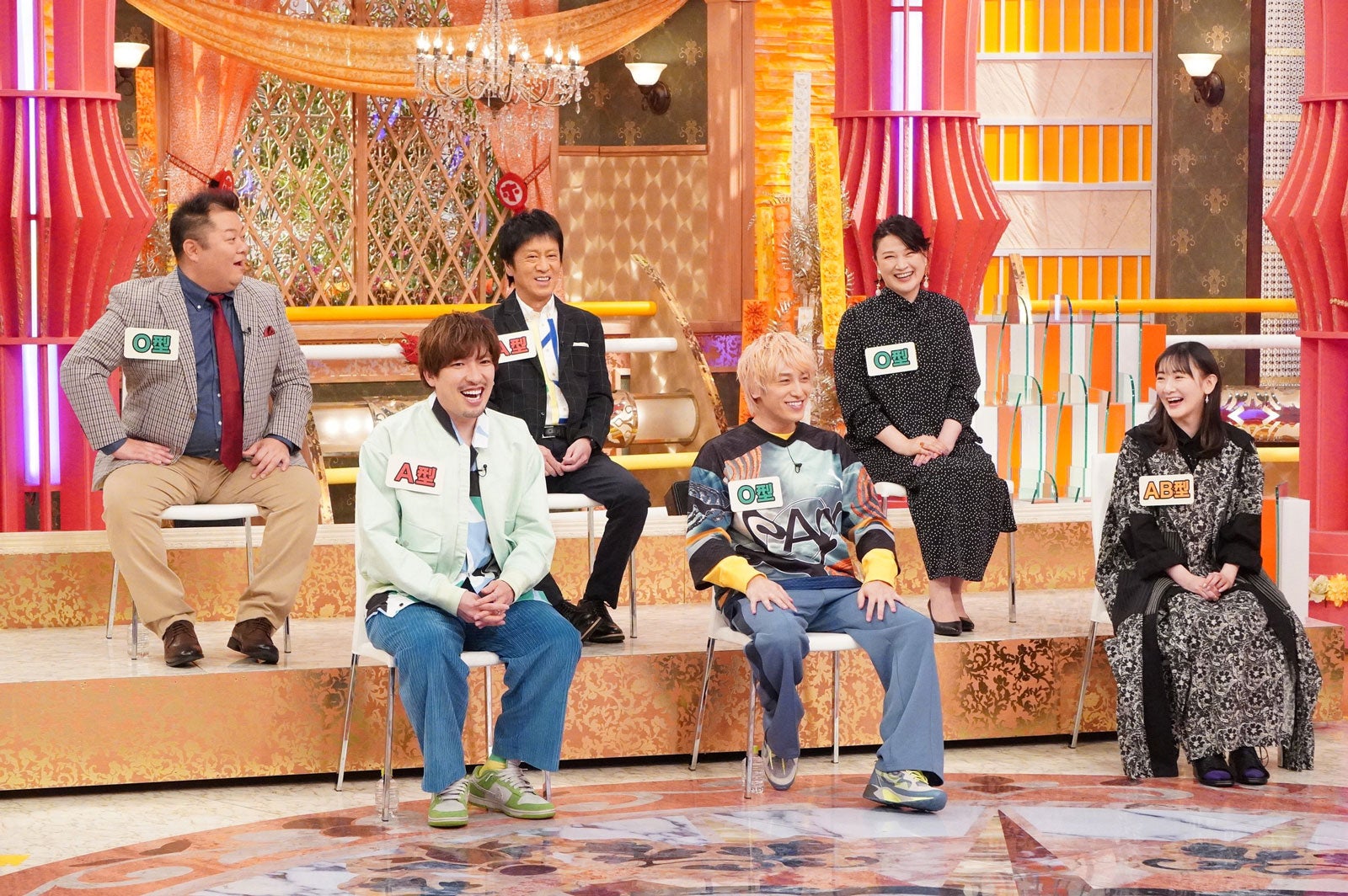 （前列左から）りんたろー。、兼近大樹、生駒里奈（後列左から）小杉竜一、吉田敬、島崎和歌子（C）フジテレビ