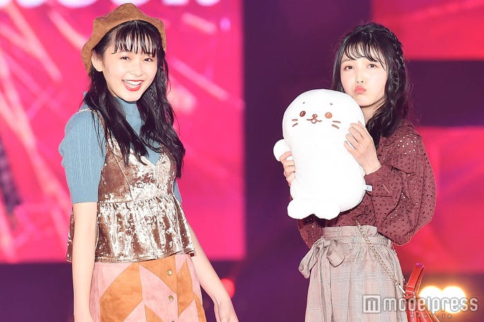 久間田琳加、久保史緒里 (C)モデルプレス