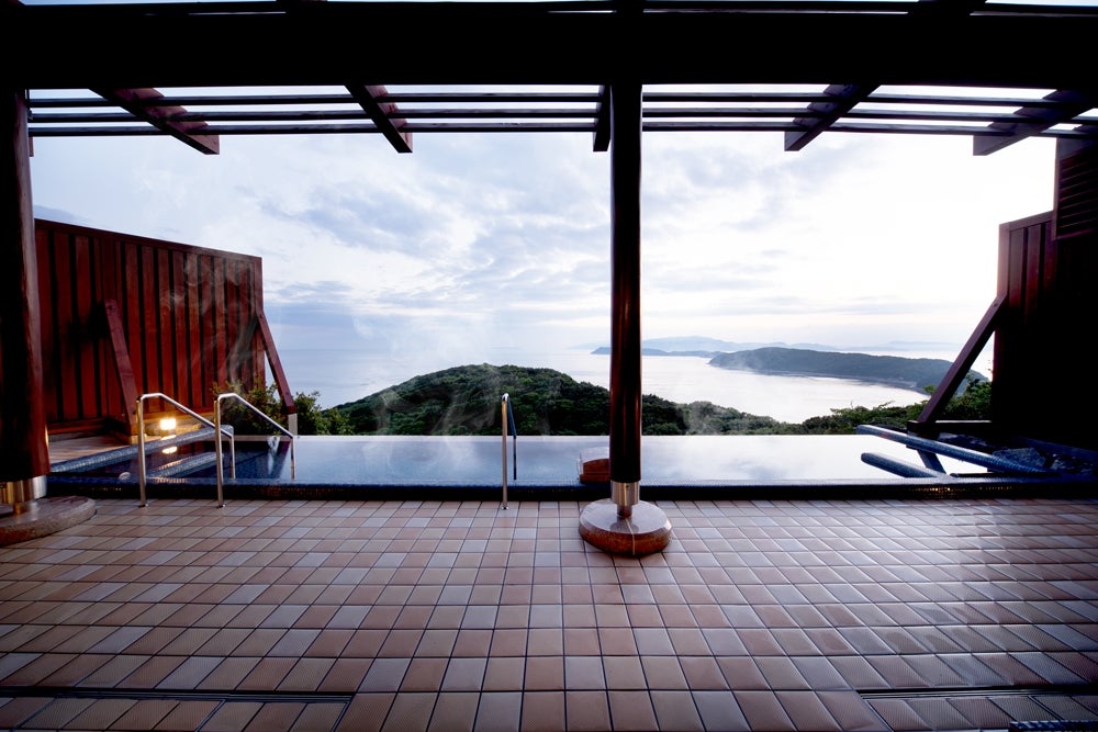 天空の湯／画像提供：一般財団法人休暇村協会