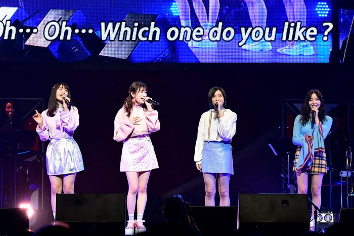Queentet/渋谷凪咲、吉田朱里、太田夢莉、村瀬紗英「第8回 AKB48紅白対抗歌合戦」(C)AKS