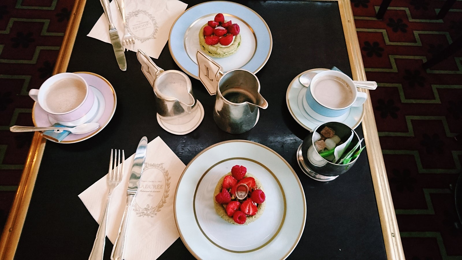 ラデュレ／画像提供：所属事務所