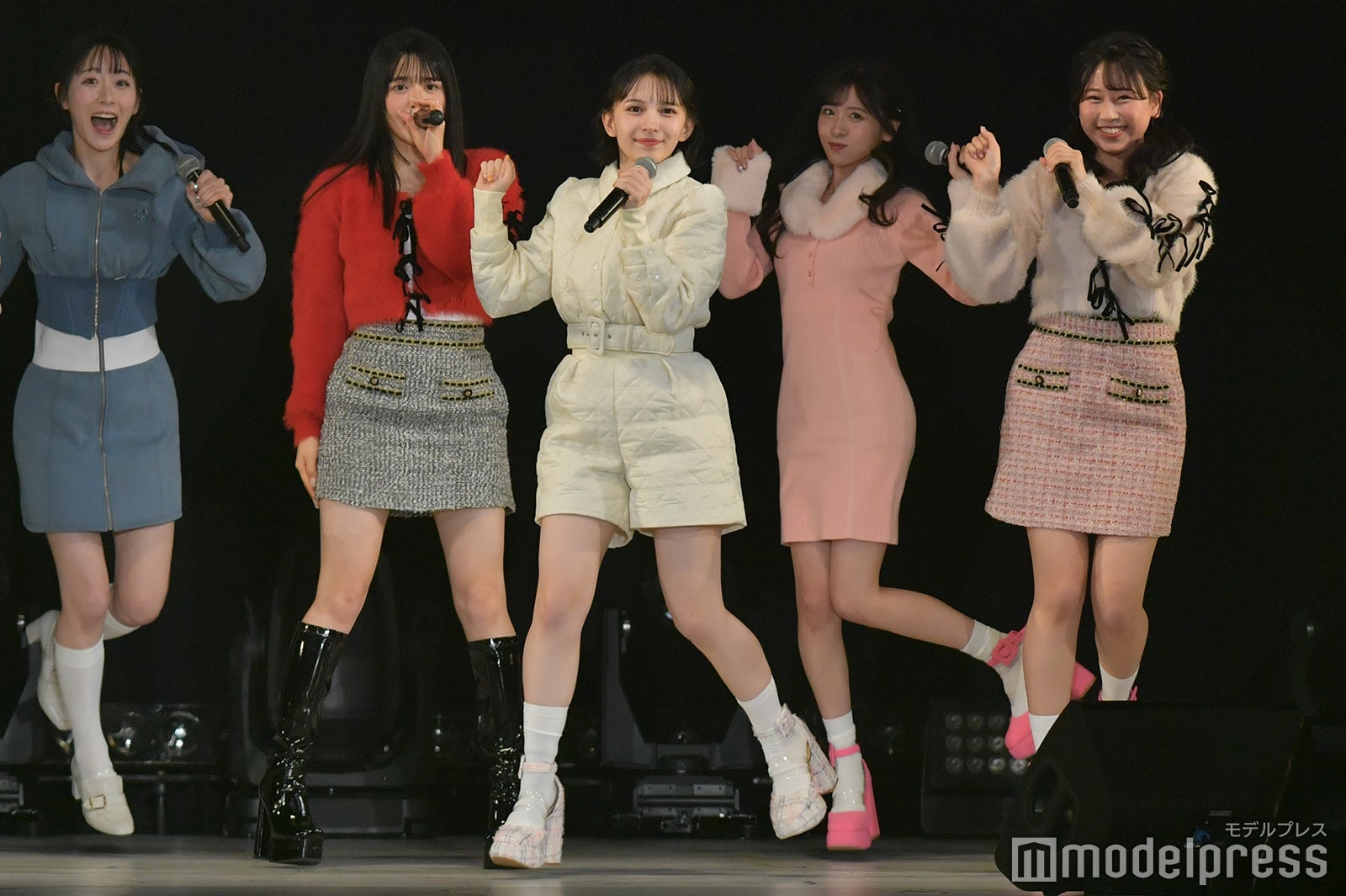 FRUITS ZIPPER（C）モデルプレス