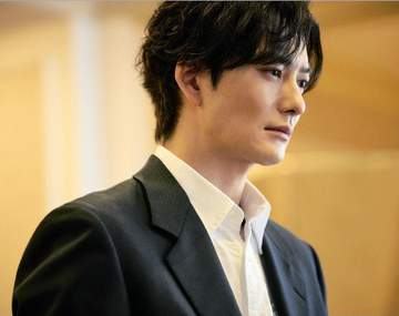 金10「田鎖ブラザーズ」車いすの工場長の妻が→まさかのトップ女優 黒幕疑惑「実は歩ける説」 暗闇の逃走犯のシルエットが