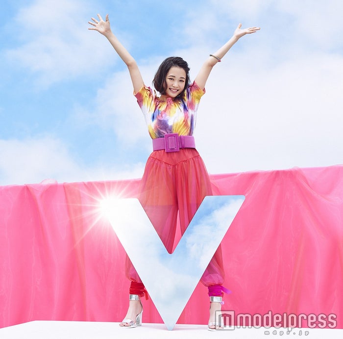 大原櫻子、2ndアルバム「V(ビバ)」通常"VIVA盤"(2016年6月29日発売)