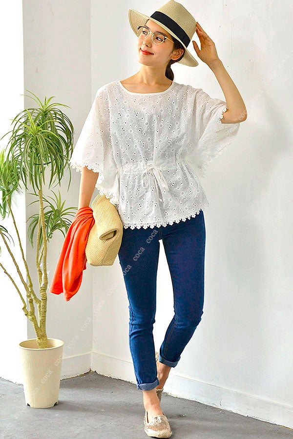 コットンレースポンチョ風ブラウス「coca」2,990円（税込）