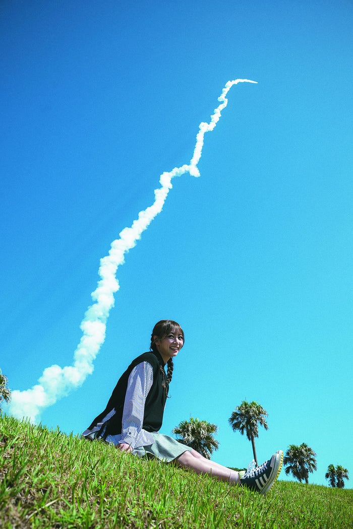 乃木坂46北野日奈子 2nd写真集「希望の方角」 (2月8日発売)セブンネット限定版裏表紙/撮影:藤本和典