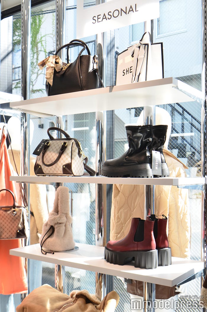 秋冬シーズン向けアイテム(C)モデルプレス