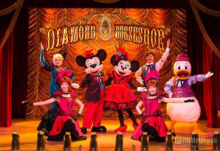 「ザ・ダイヤモンドホースシュー・プレゼンツ “ミッキー&カンパニー” 」(C)Disney