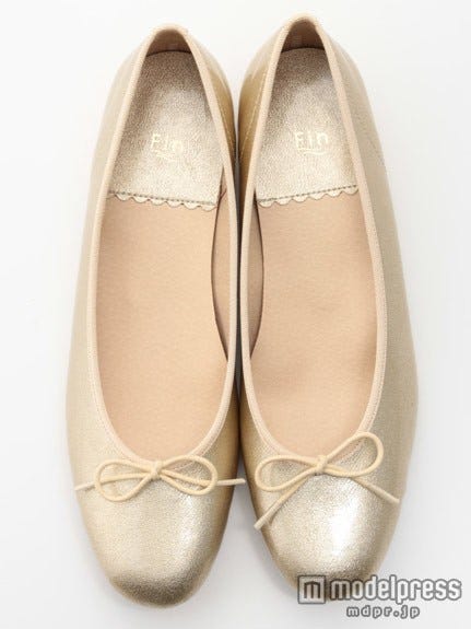 エナメルバレエシューズ「Fin 」8,964円(税込)