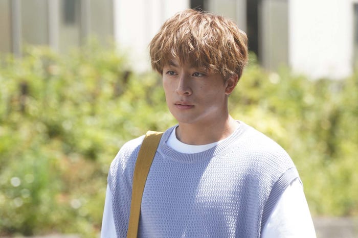 白濱亜嵐「真夏のシンデレラ」第6話より(C)フジテレビ