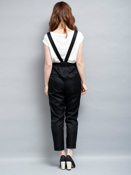 basicサロペット「Million Carats」15,984円(税込)