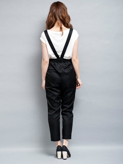 basicサロペット「Million Carats」15,984円(税込)