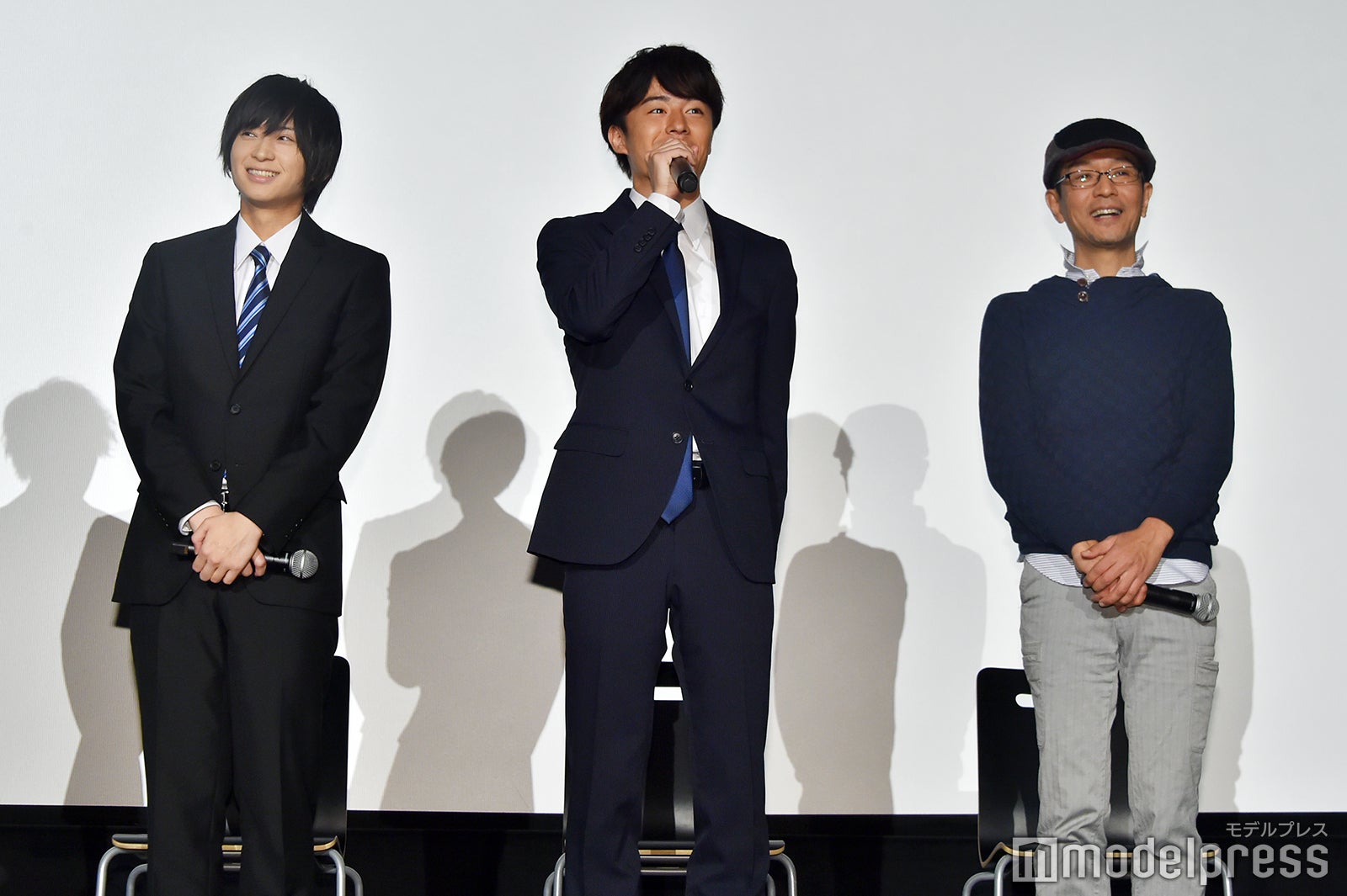 （左から）荒牧慶彦、富田健太郎、千葉誠治監督 （C）モデルプレス