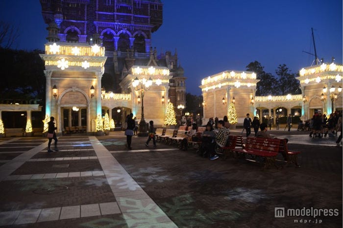 ウォーターフロントパーク(夜の様子)