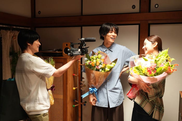 風間俊介、萩原利久、堀田真由(C)ABCテレビ