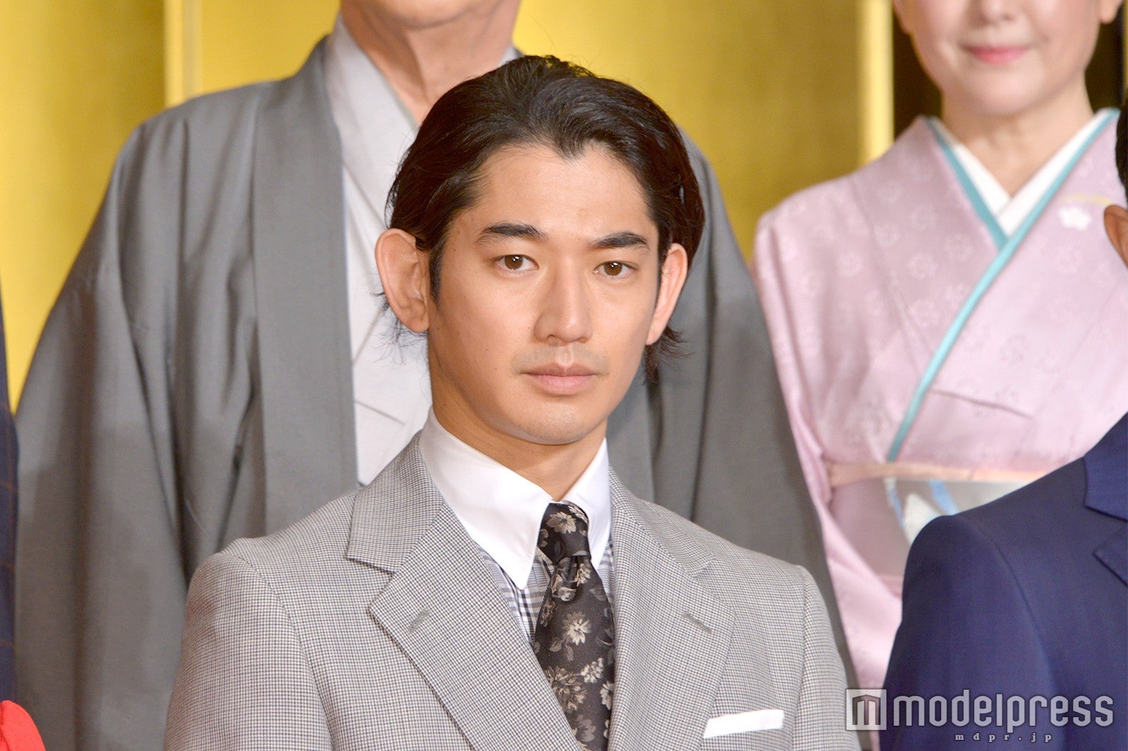 鈴木亮平主演2018年大河ドラマ｢西郷どん｣のキャストに瑛太ら＜8人発表＞