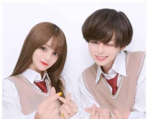 かす&みっき~、制服プリクラ公開に反響「似合ってる」「カップルみたい」