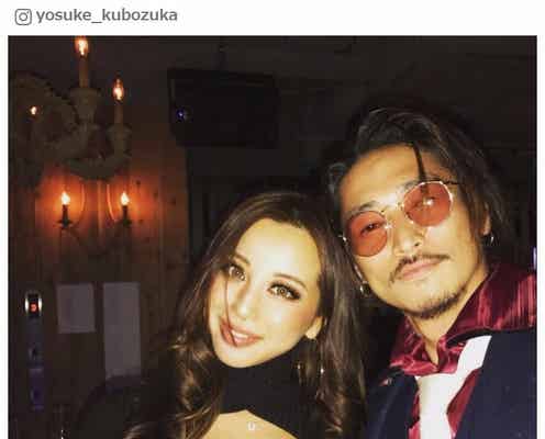 窪塚洋介&PINKY夫妻、妊娠発表後初の公の場  “幸せ”2ショット公開
