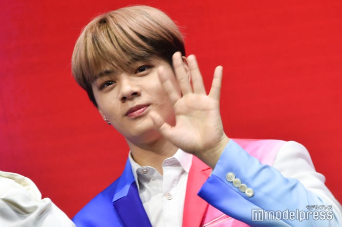 鶴房汐恩(C)モデルプレス