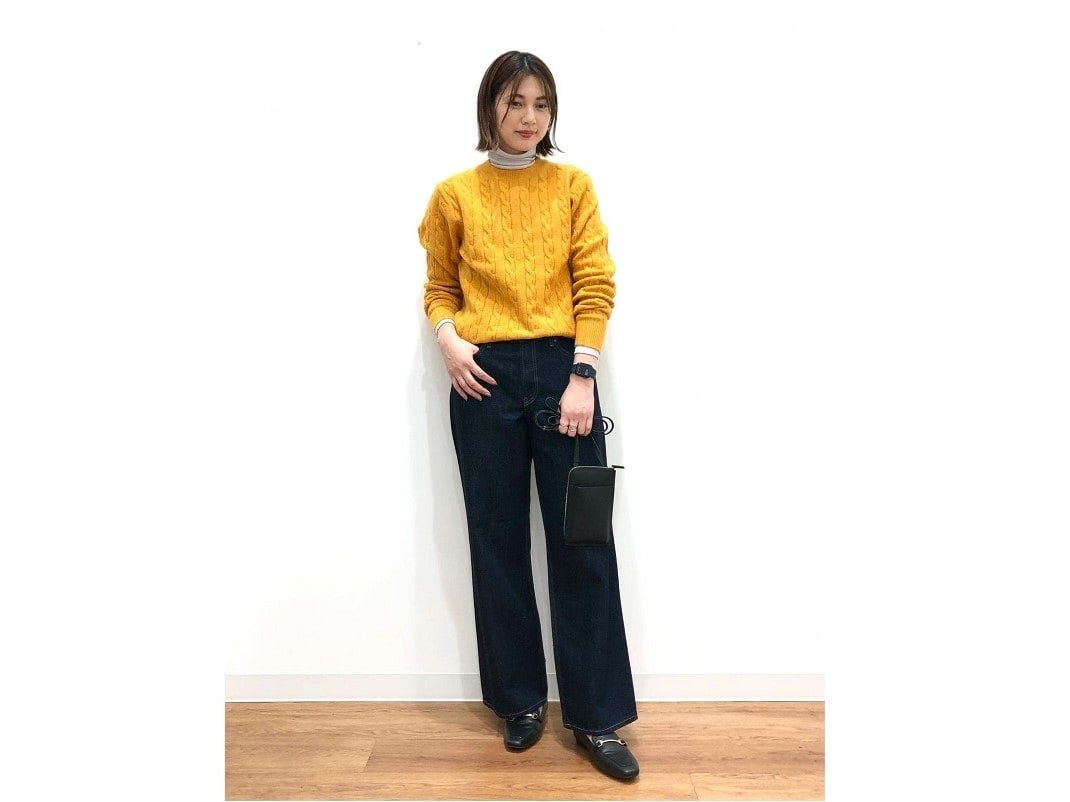 コーディネートのポイントになるきれい色も　出典：StyleHint