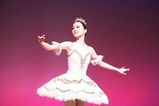 乃木坂46生田絵梨花 新田真剣佑 石倉 の初恋相手のバレリーナ役で出演 イチケイのカラス モデルプレス