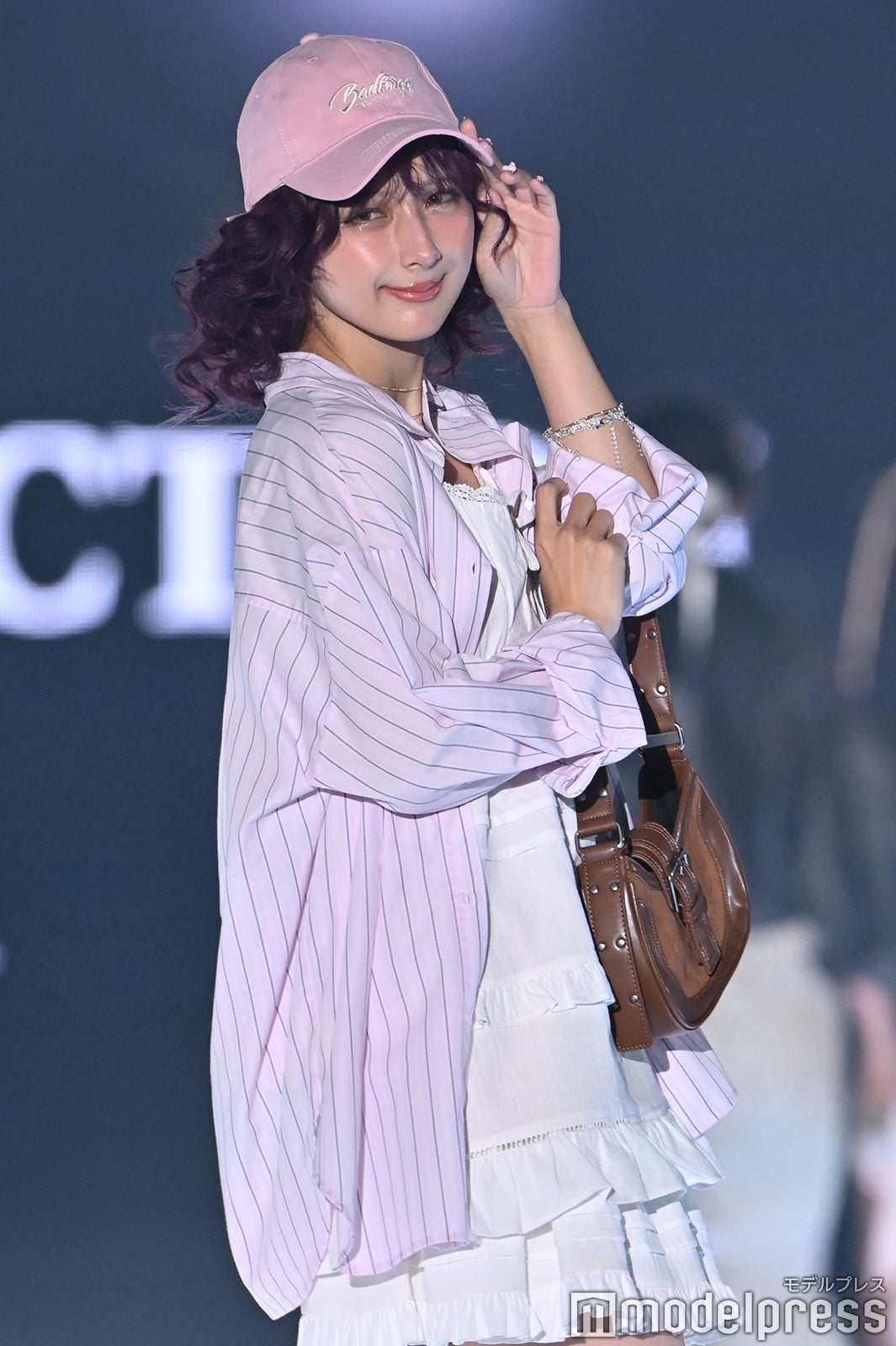 しなこ（C）モデルプレス