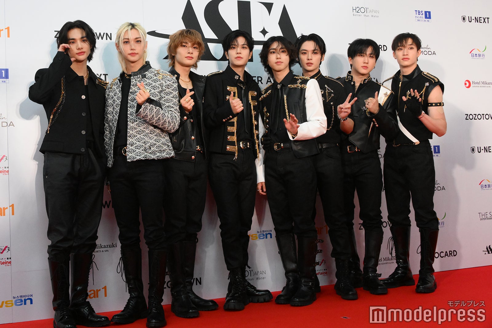 Stray Kids、日本イベントでレッドカーペットに登場 I.Nのキュートな“ネタバレ”も【ASEA 2024 レッドカーペット】