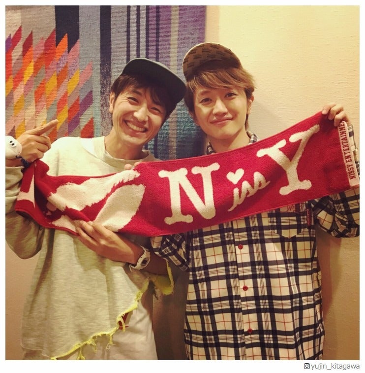 ゆず北川悠仁、“弟”AAA西島隆弘と久々2ショット「相変わらずそっくり」「唇兄も弟も可愛い」と話題