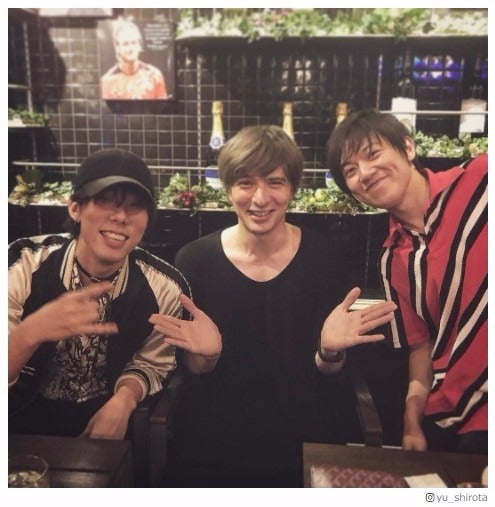 城田優、RADWIMPSの打ち上げに参加 プライベートショットにファン歓喜