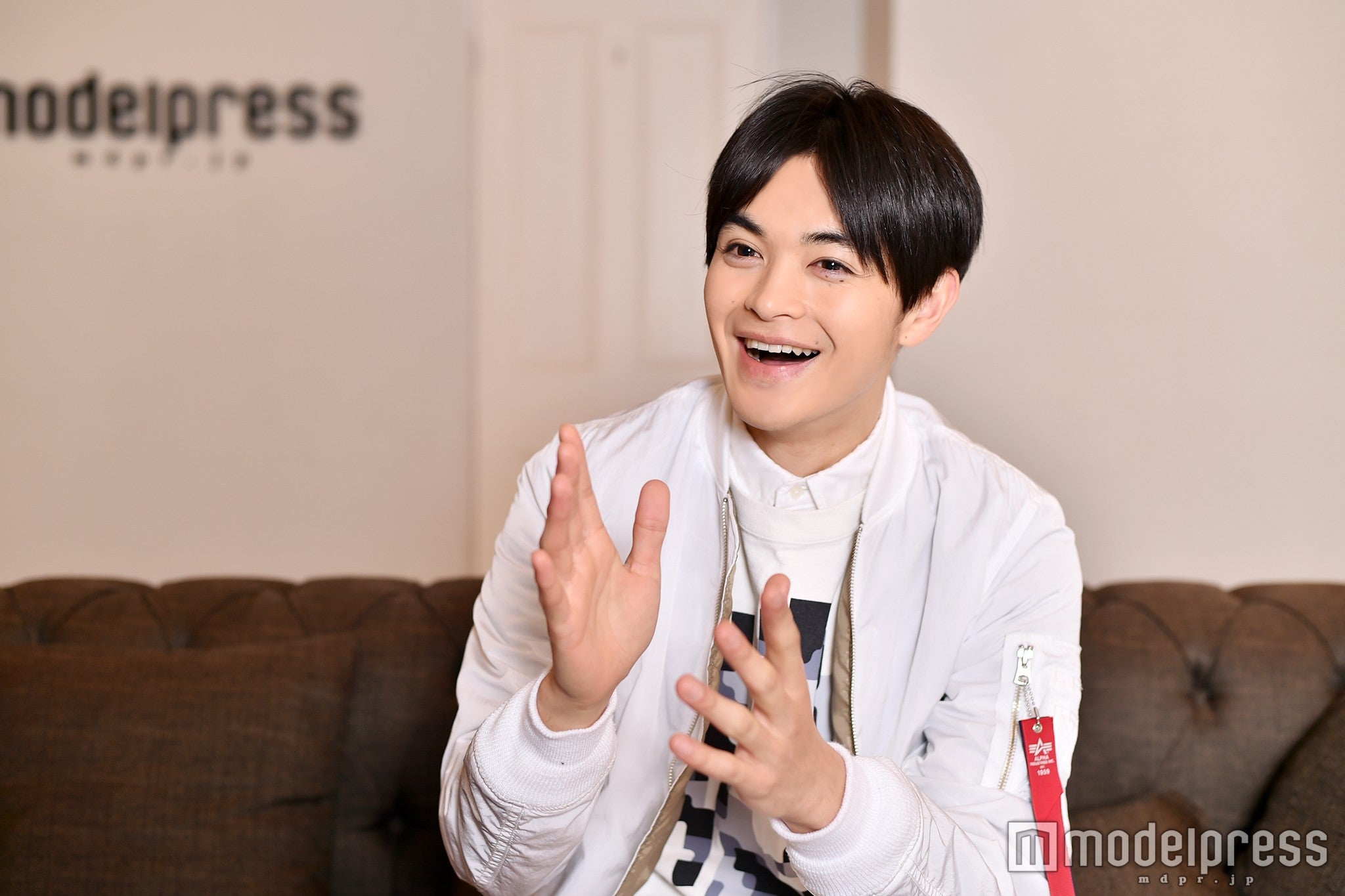 モデルプレスのインタビューに応じた