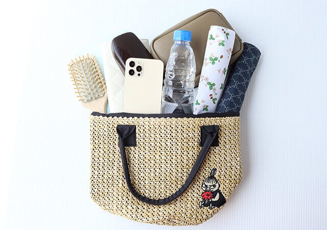 ムック本　ムック　付録　人気　おすすめ　オススメ　宝島社　宝島　レビュー　便利　優秀　当たり　最高　2023　ムーミン　リトルミイ　かごバッグ　バッグ　浴衣　お出かけ　お出掛け