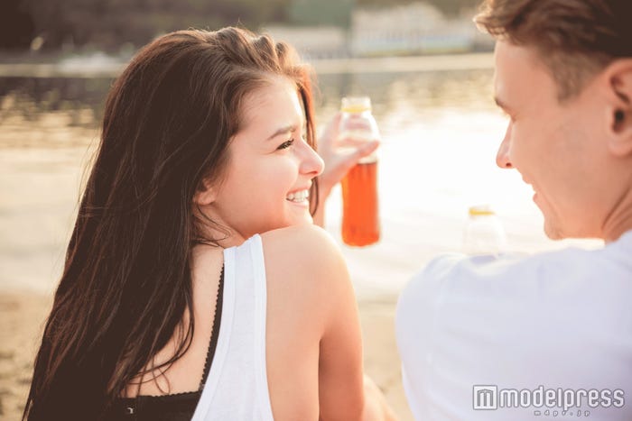 上手に隙を見せて魅力的な女性へ(photo-by-georgerudy/Fotolia)