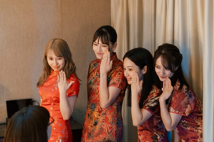 桜井玲香、北村優衣、藤間爽子、谷まりあ「つづ井さん」第11話(C)つづ井/文藝春秋/「つづ井さん」製作委員会