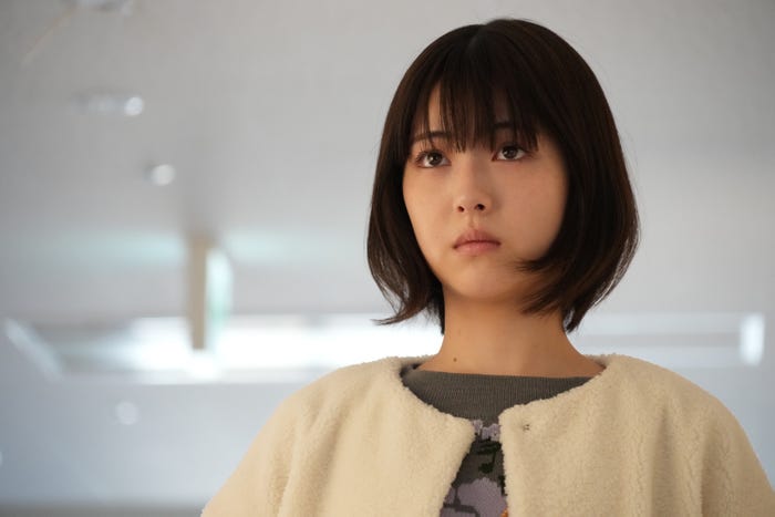 浜辺美波/「ドクターホワイト」第7話より(C)カンテレ