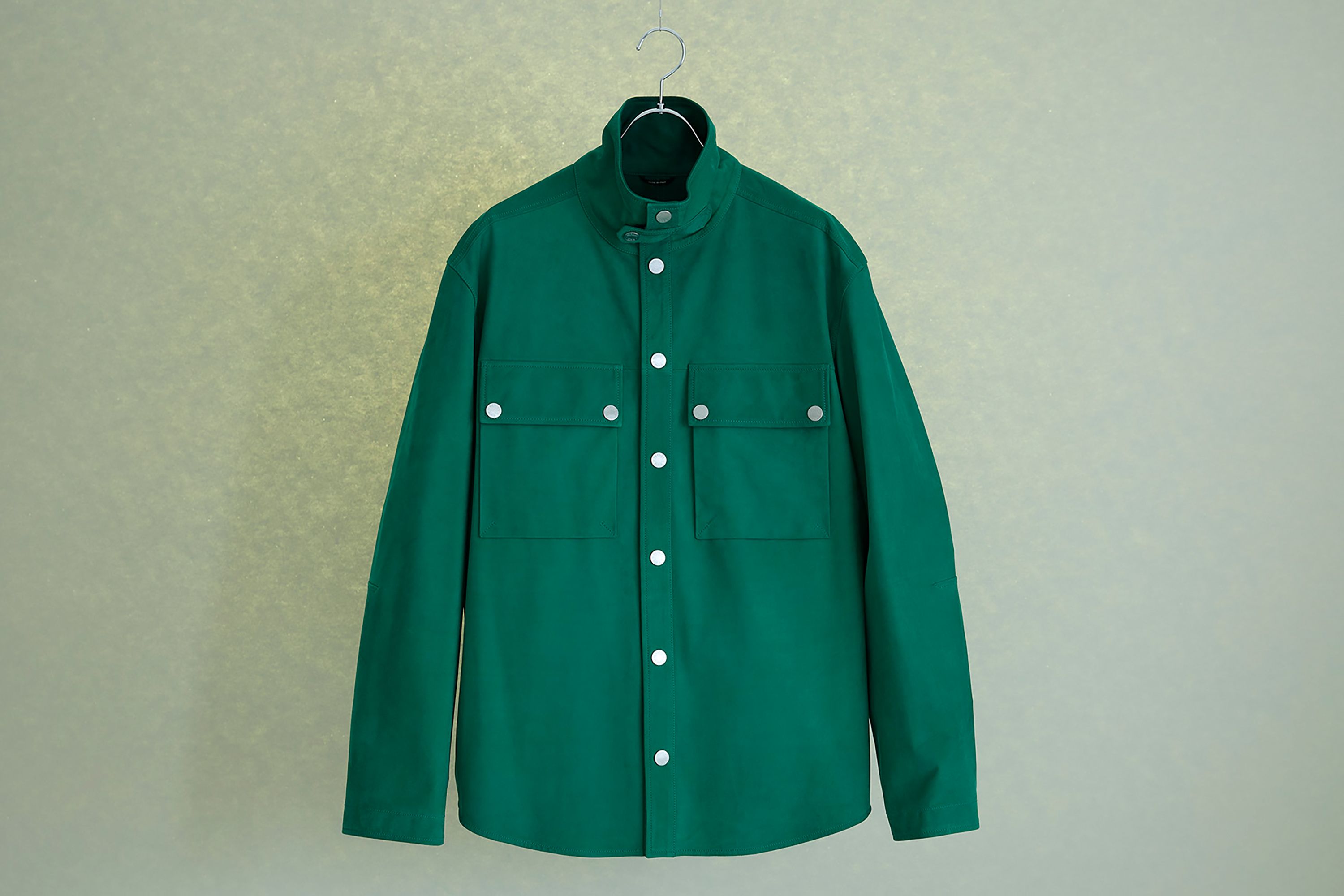 機能性とラグジュアリーが高次元で融合するエルメス──2026年の春、推したいのはこのアウター