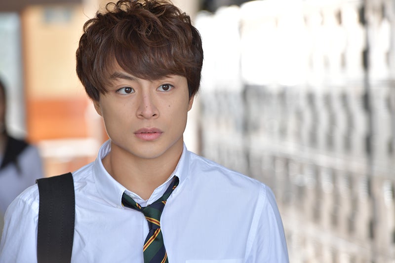 白濱亜嵐／「ひるなかの流星」より（C）2017 フジテレビジョン 東宝 集英社（C）やまもり三香／集英社