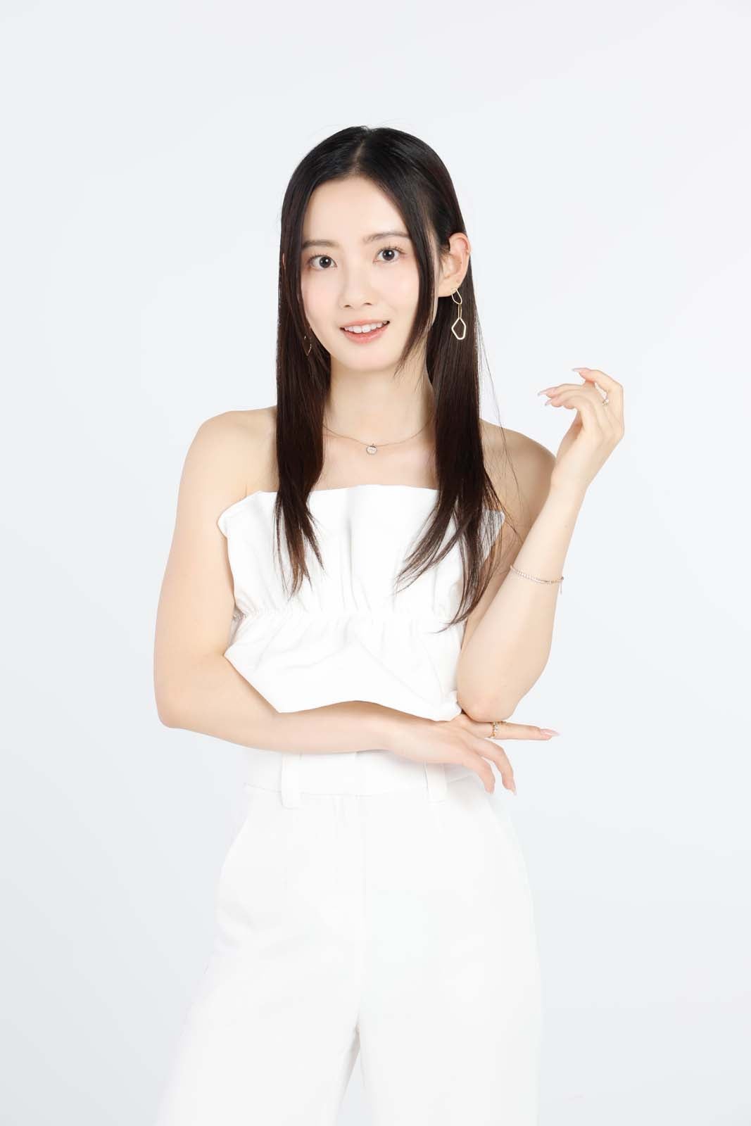 青山舞莉「Dark Idol」（C）ABEMA