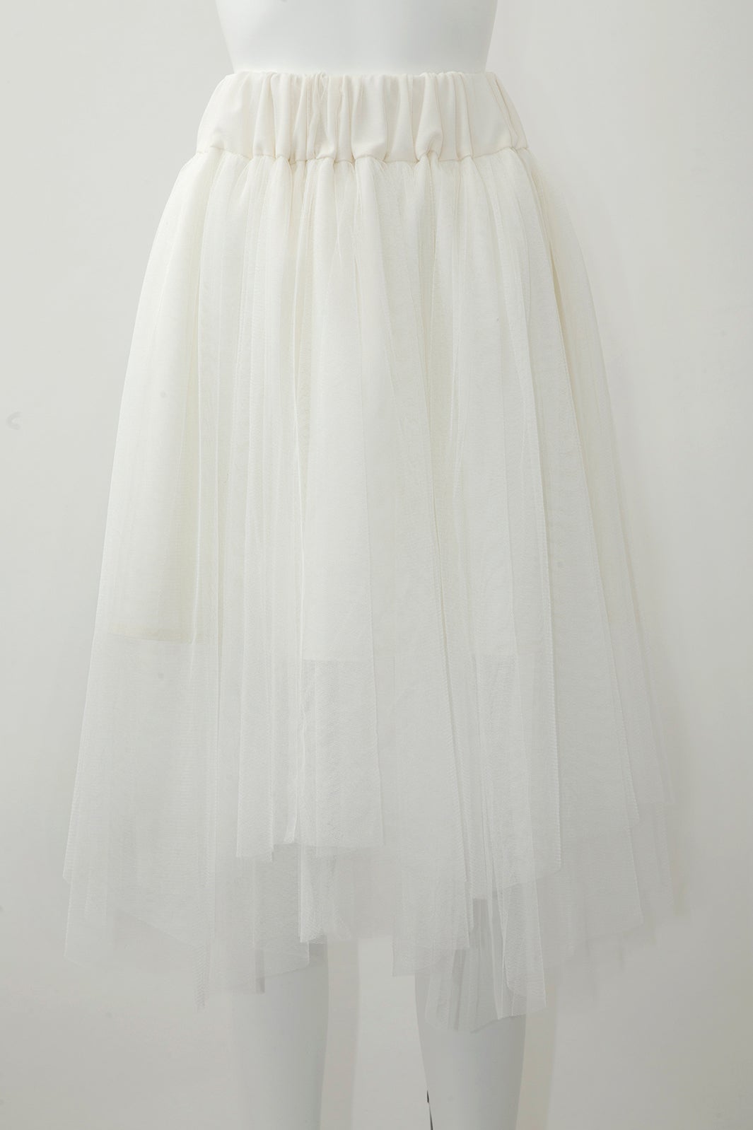 レイヤードスカート（提供写真）