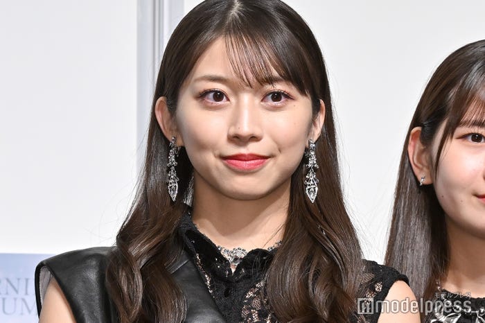 牧野真莉愛(C)モデルプレス