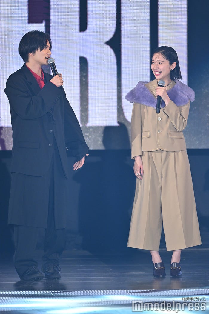 北村匠海、堀田真由(C)モデルプレス