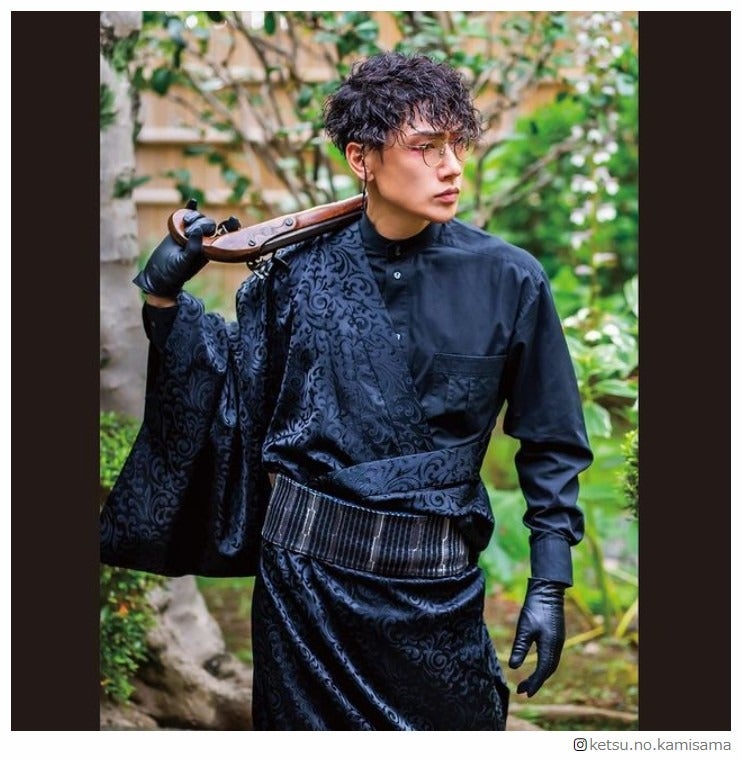 ゴールデンボンバー樽美酒研二、素顔ショットに「カッコいい」「ギャップすごい」の声