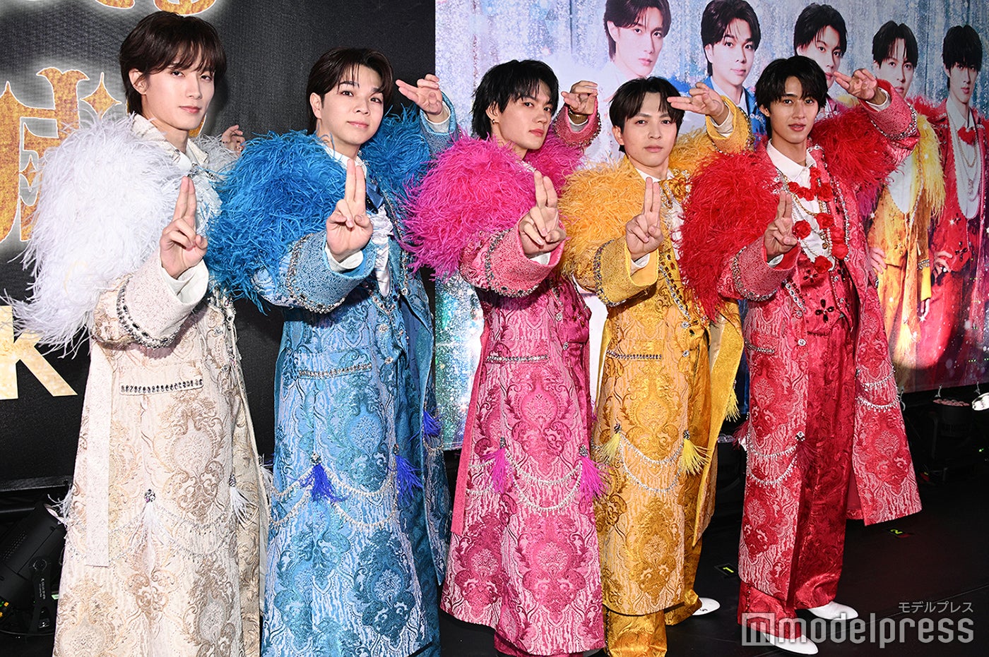 M!LK（左から）山中柔太朗、塩崎太智、佐野勇斗、吉田仁人、曽野舜太（C）モデルプレス