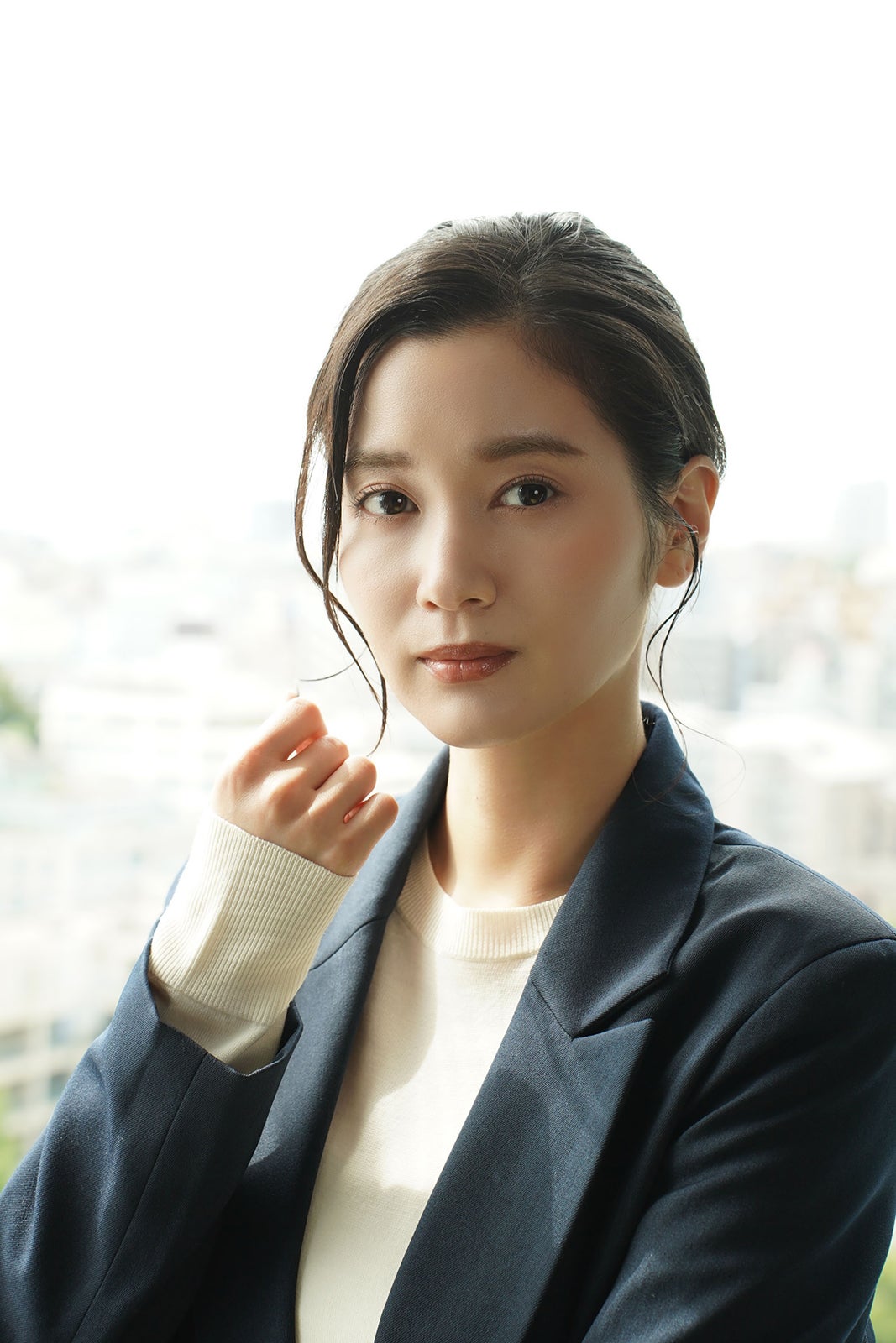 出口亜梨沙（C）エイベックス通信放送／とろける夜製作委員会