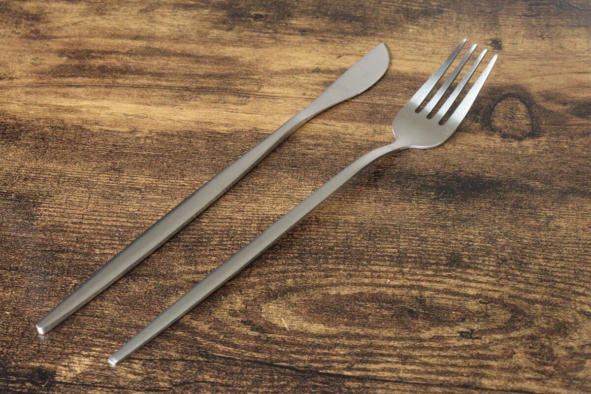 デザートナイフ（slimly）　デザートフォーク（slimly）