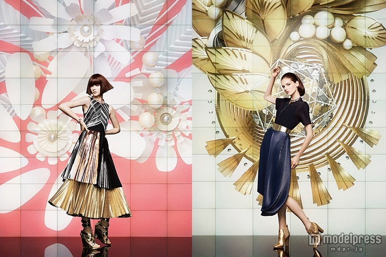 花やジュエリーなど美しい背景の前で撮影するデジタルアート、人の動きに合わせて映像が変化していく