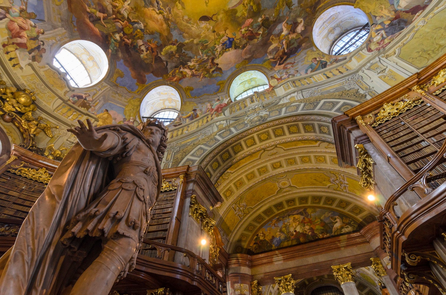 オーストリア国立図書館プルンクザール（C）オーストリア政府観光局/ Volker Preusser