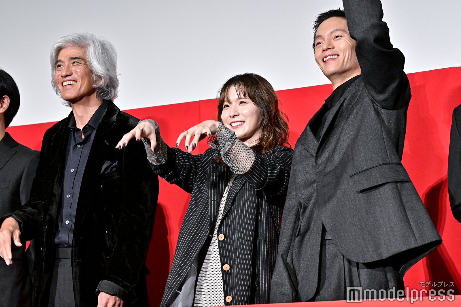 佐藤浩市、松岡茉優、窪田正孝（C）モデルプレス