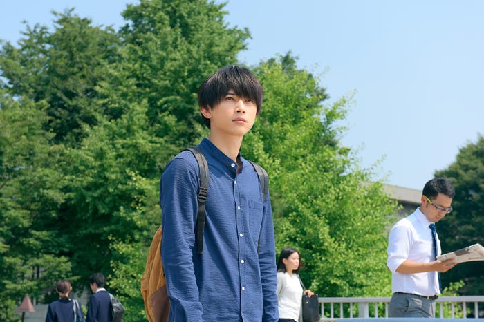 自分の夢に向かう決心をした頼(C)2018 白石ユキ・小学館/「あのコの、トリコ。」製作委員会