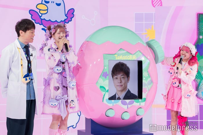 陣内智則、しなこ、あぃりDX(C)モデルプレス