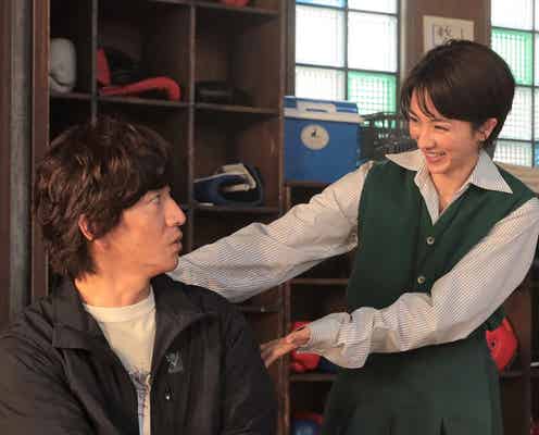 桐沢(木村拓哉)&葵(満島ひかり)、恋に急展開 村上虹郎が初登場<未来への10カウント>